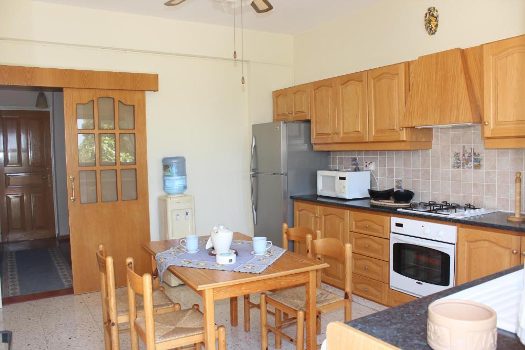 Kavalla Forest Villas Paphos Habitación foto